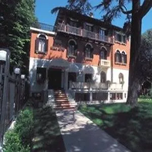 Hotel Cipro