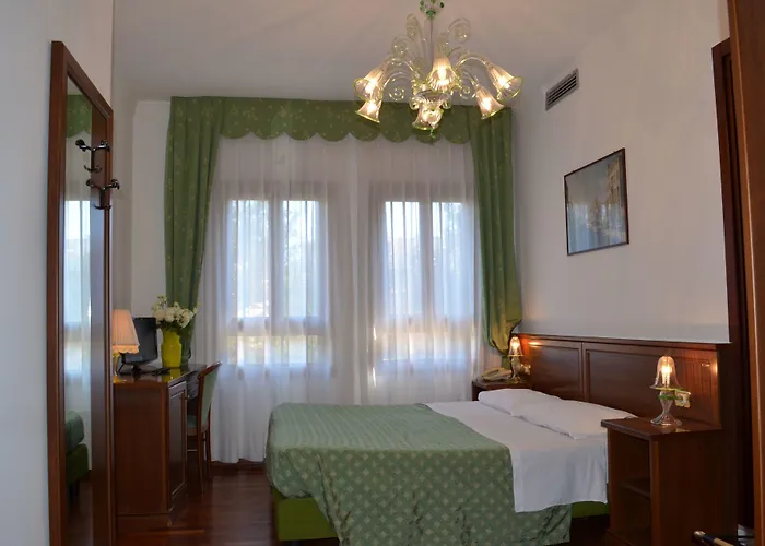 Cipro Hotel 3*