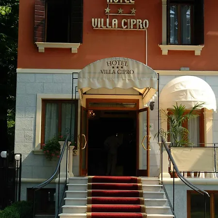 Cipro Hotell
