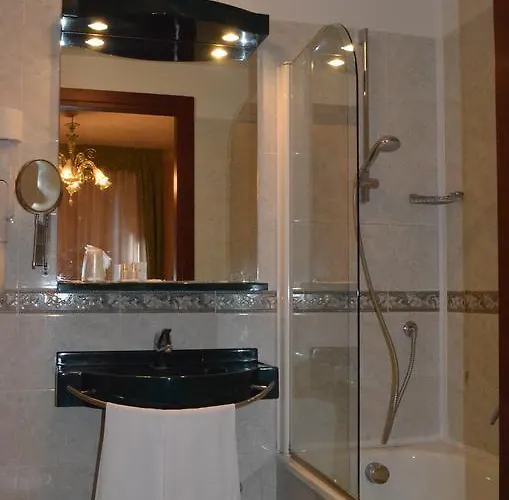 Otel Cipro 3*